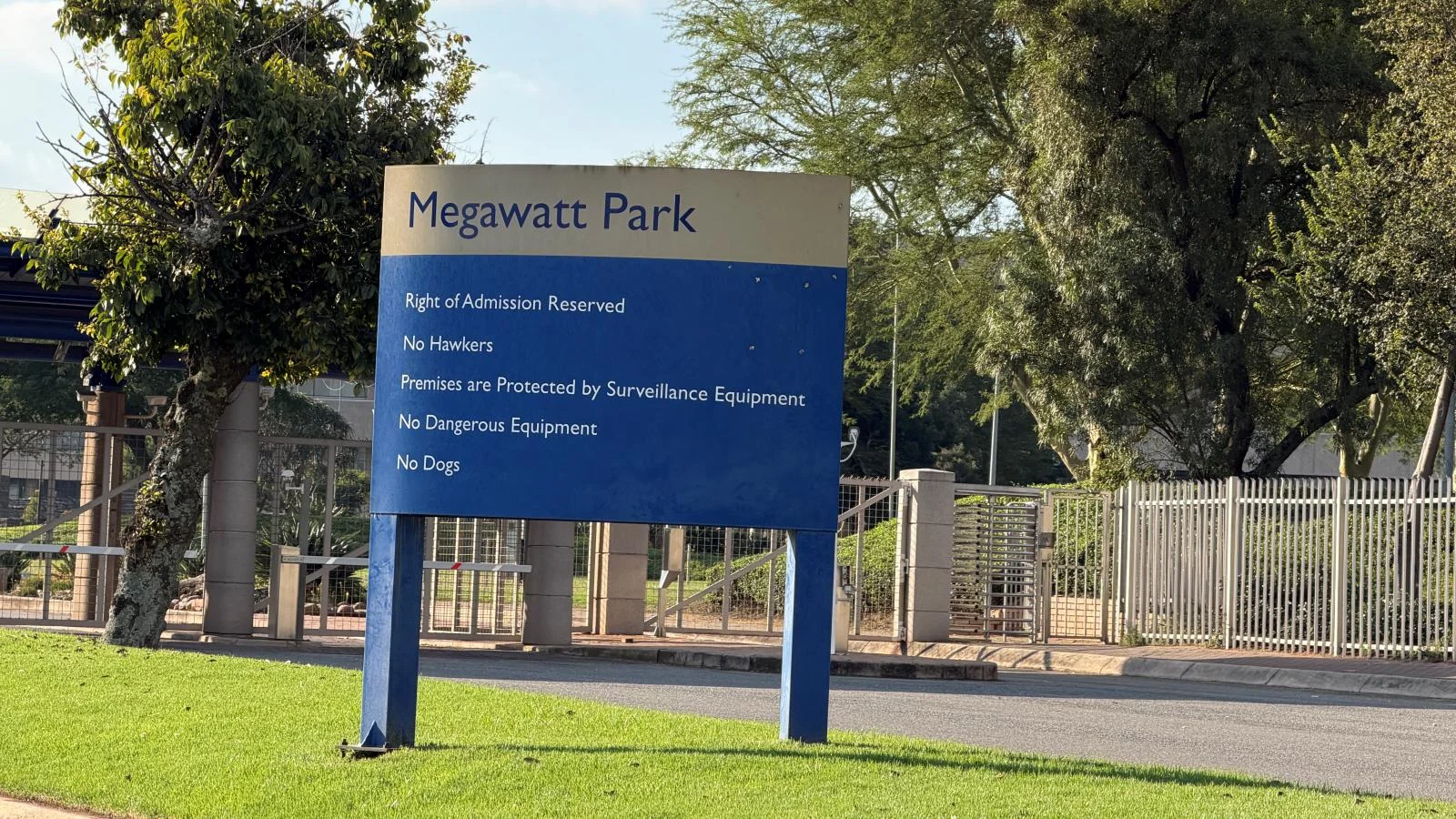Eskom average salary Eskom Average Salary Climbs R72 133