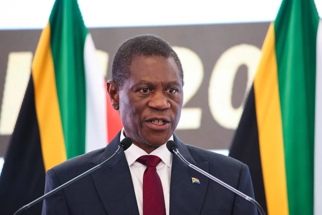 InvestSA One Stop Shop Mashatile Launches InvestSA One Stop Shop