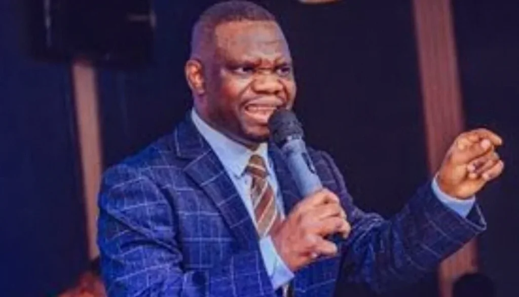 Ezra Jinang song Nigerian Gospel Singer Ezra Jinang Criticised