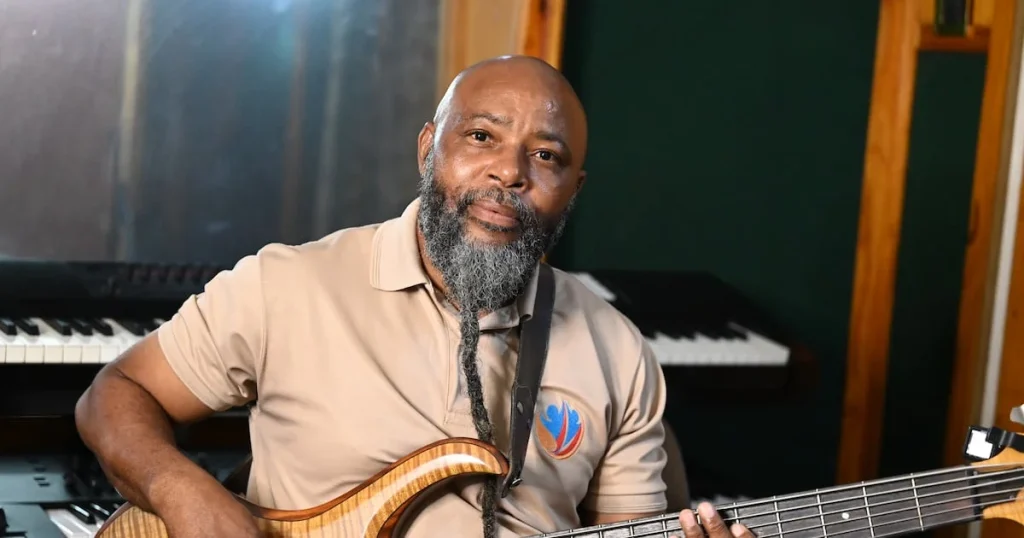 Mfana-Jones Hlophe tribute Sandile Dlamini Pays Tribute Mfana Jones